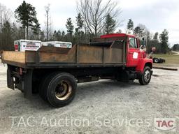 1985 Ford L9000 Dump truck