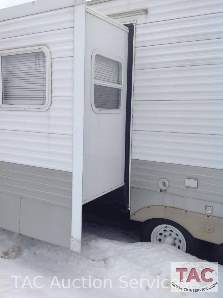 2007 Puma Cottage Accessible Travel Trailer