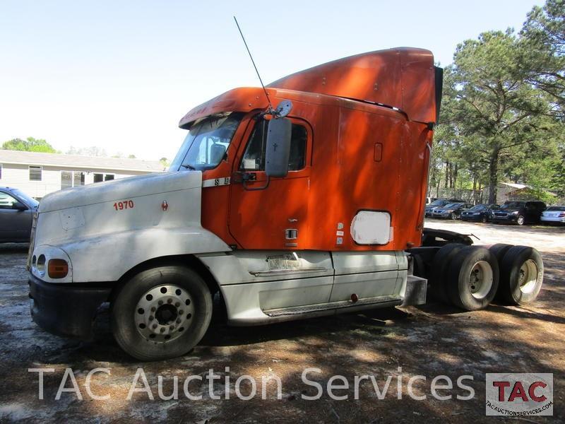 2007 Freightliner ST120