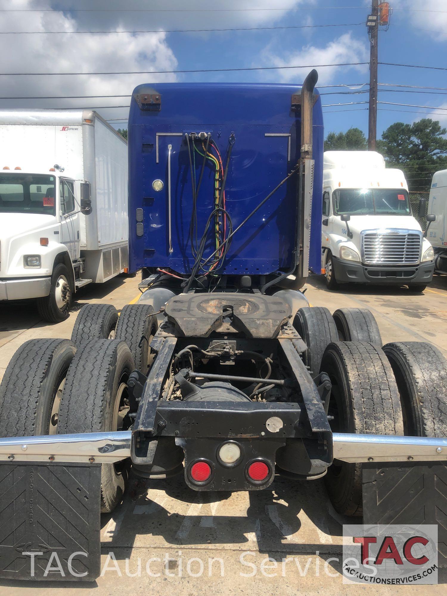 2008 Freightliner Columbia