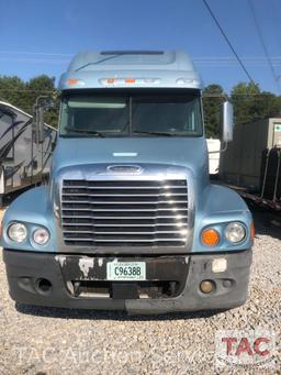 2007 Freightliner Century