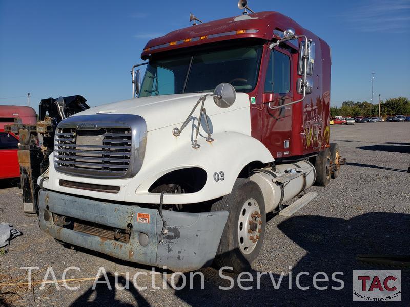 2005 Freightliner Columbia