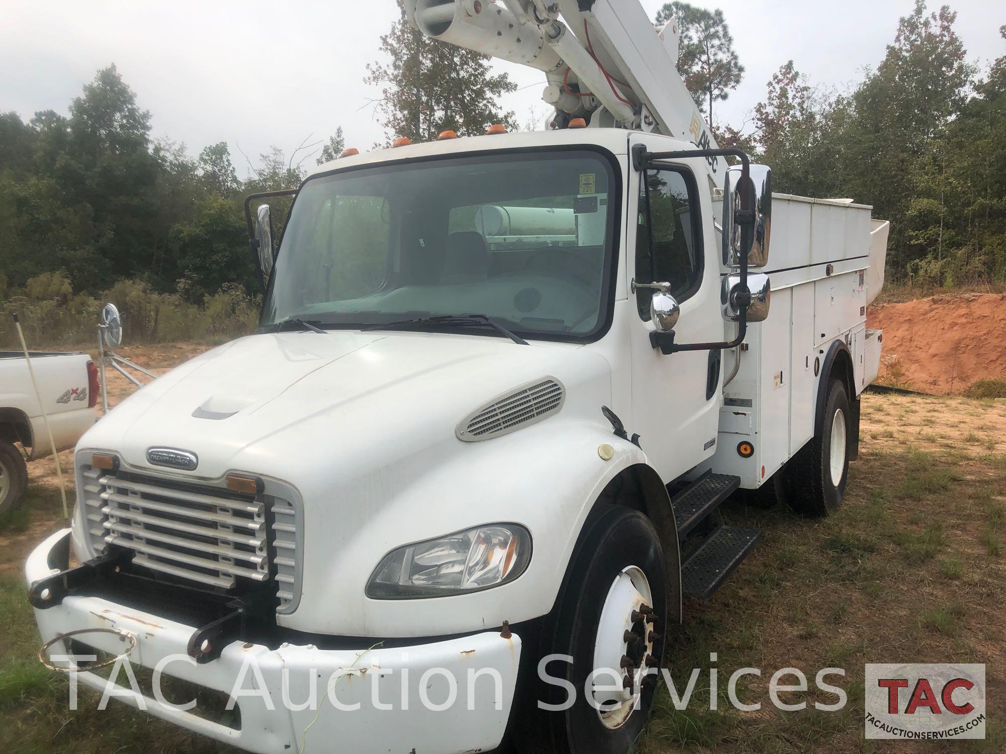 2007 Freightliner M2 Bucket Truck