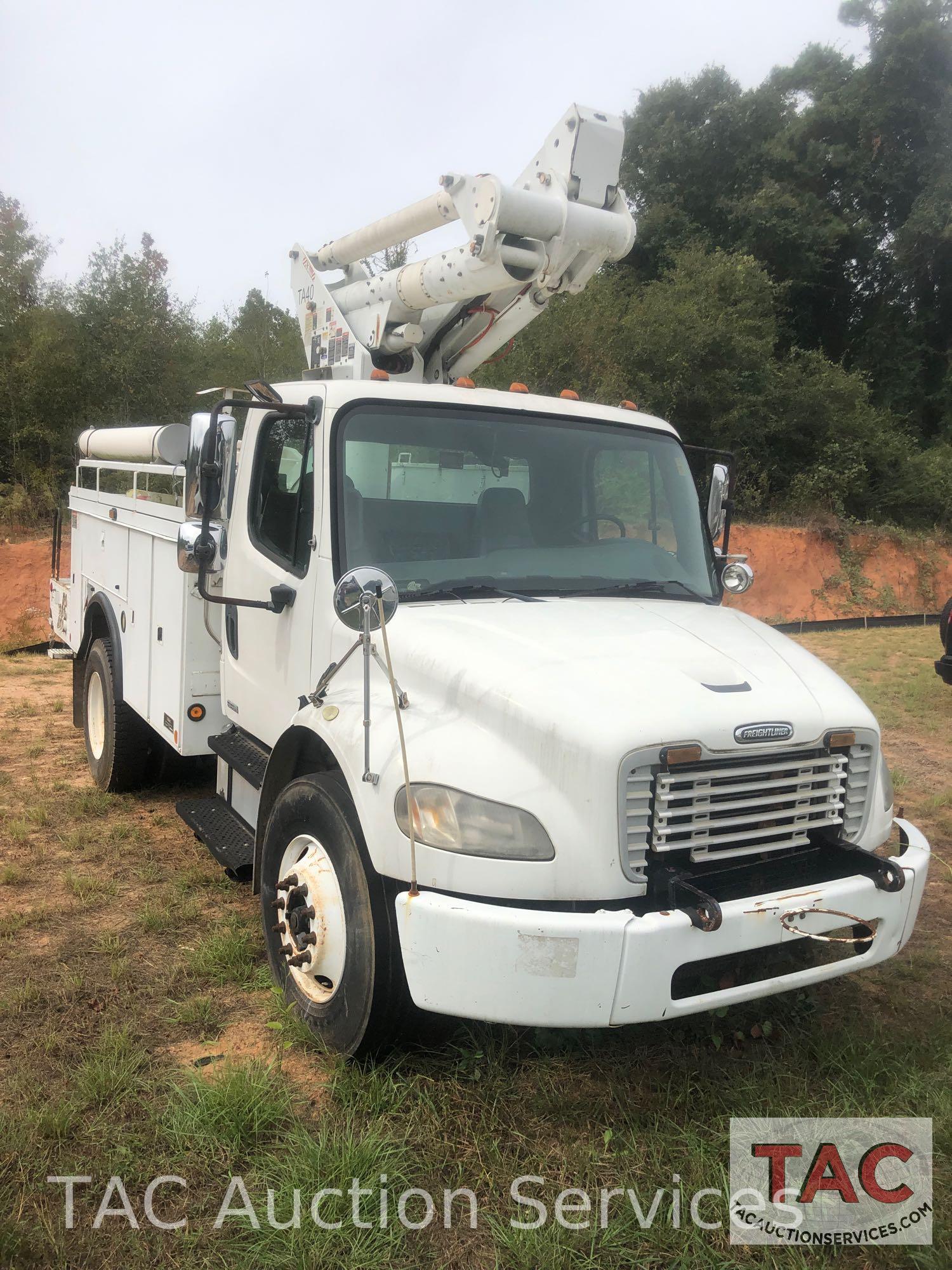 2007 Freightliner M2 Bucket Truck