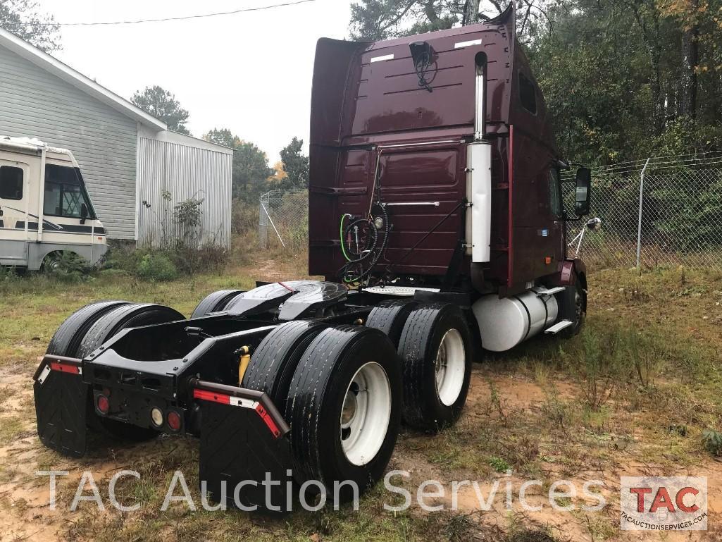 2007 Volvo VNL