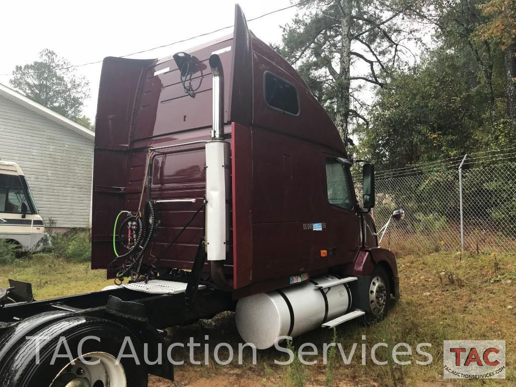 2007 Volvo VNL