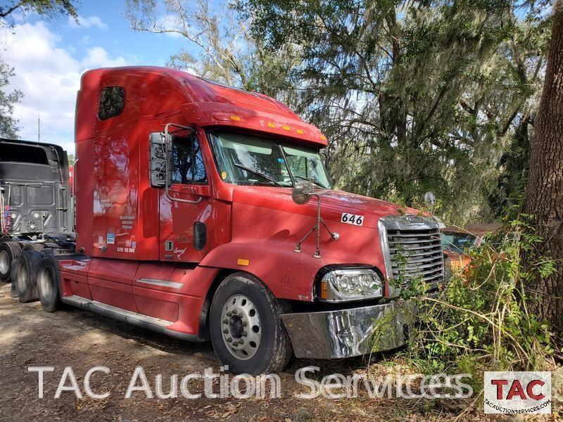 2007 Freightliner ST120