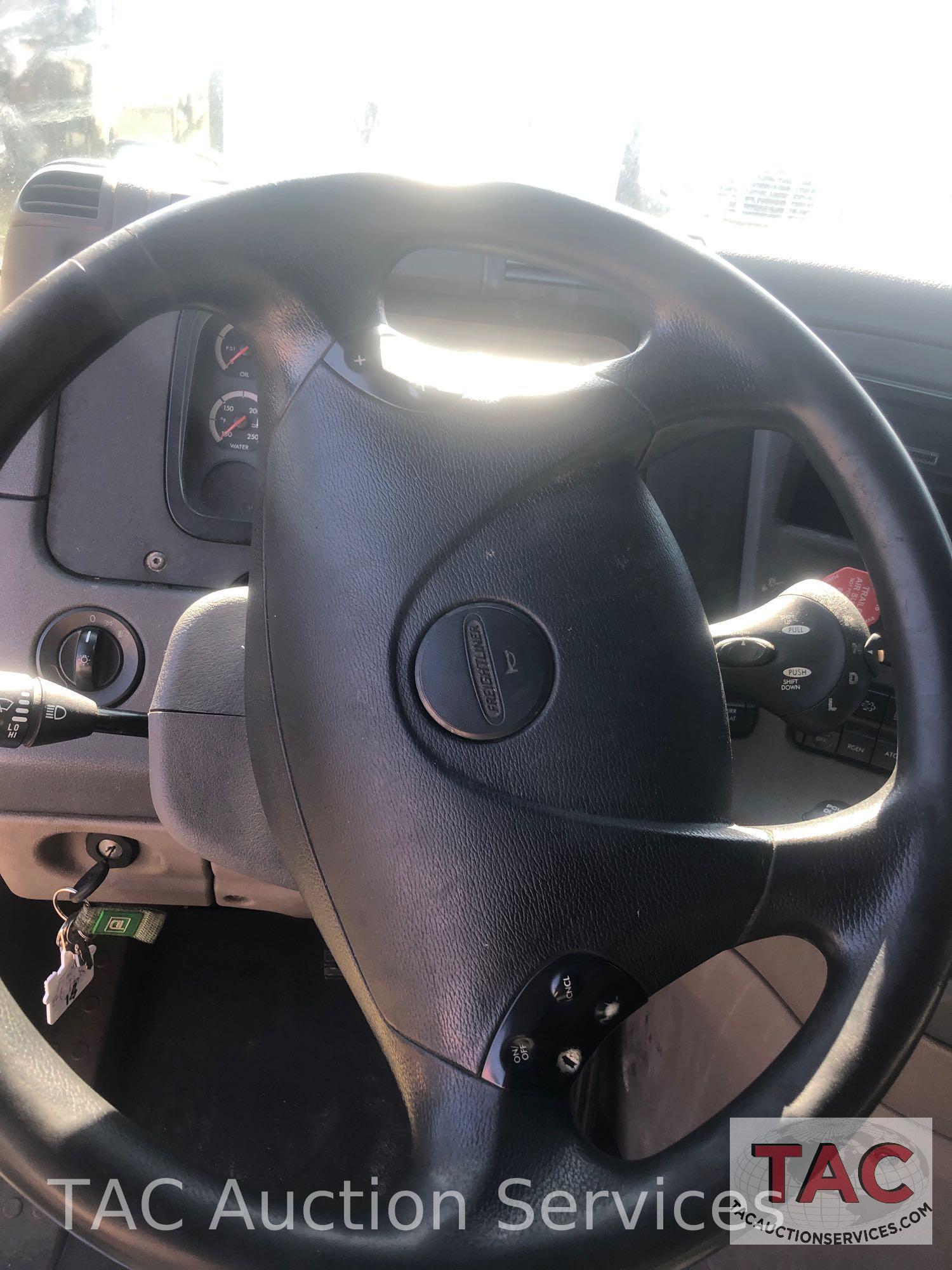 2014 Freightliner Cascadia