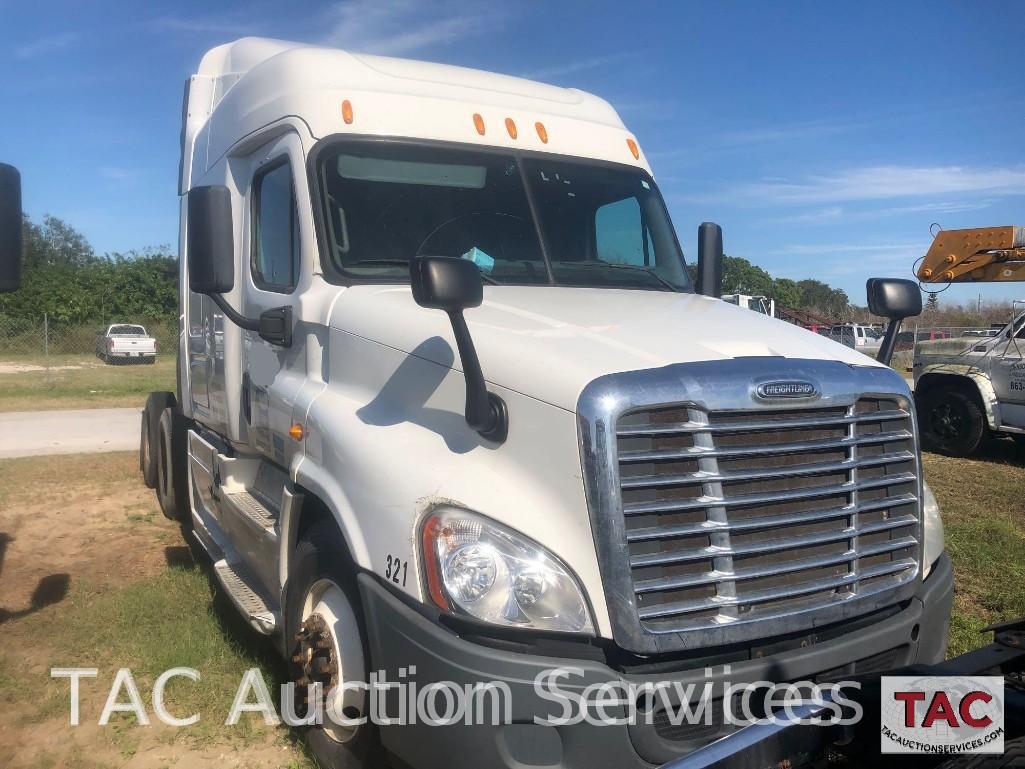 2014 Freightliner Cascadia