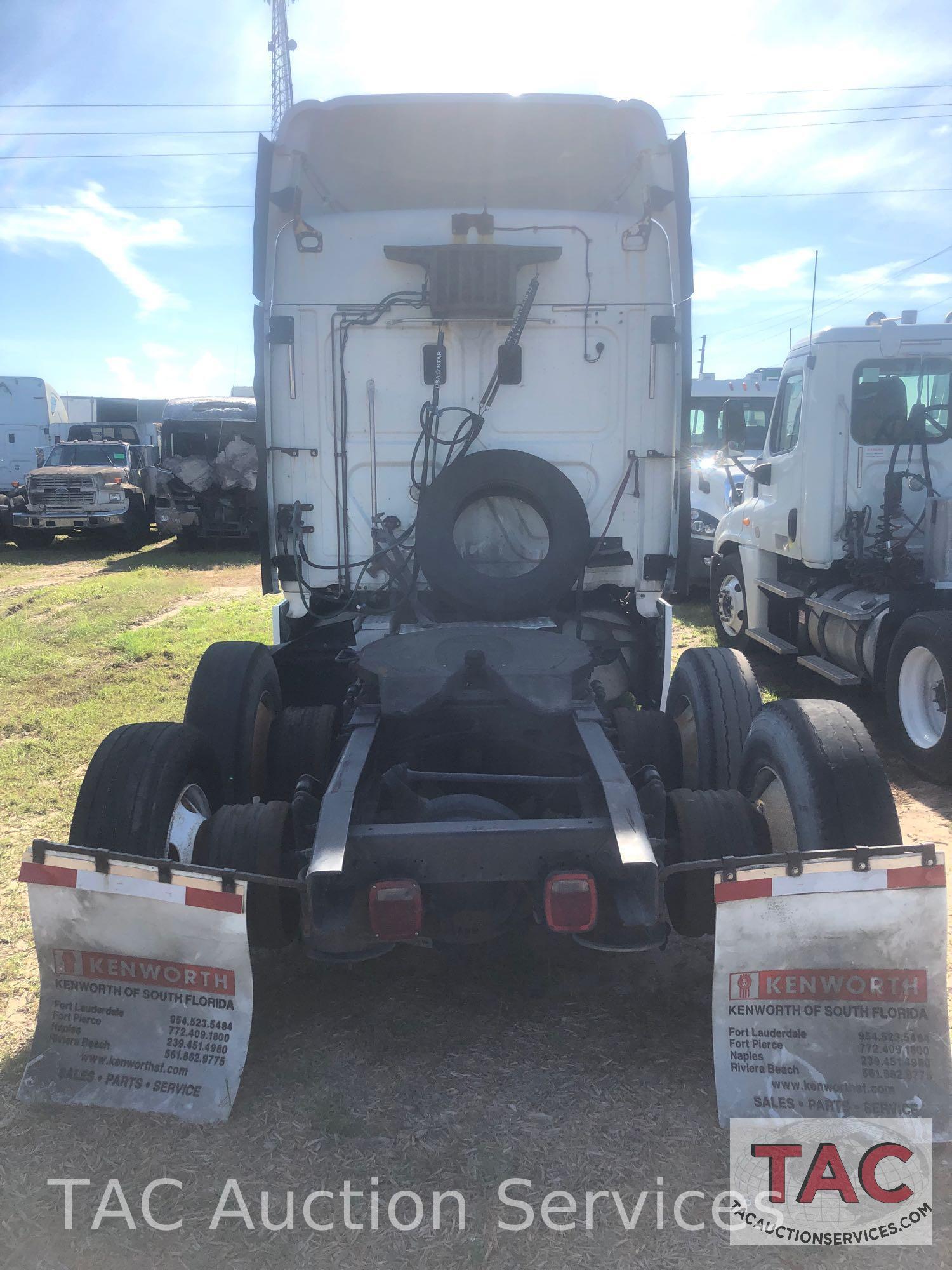 2014 Freightliner Cascadia