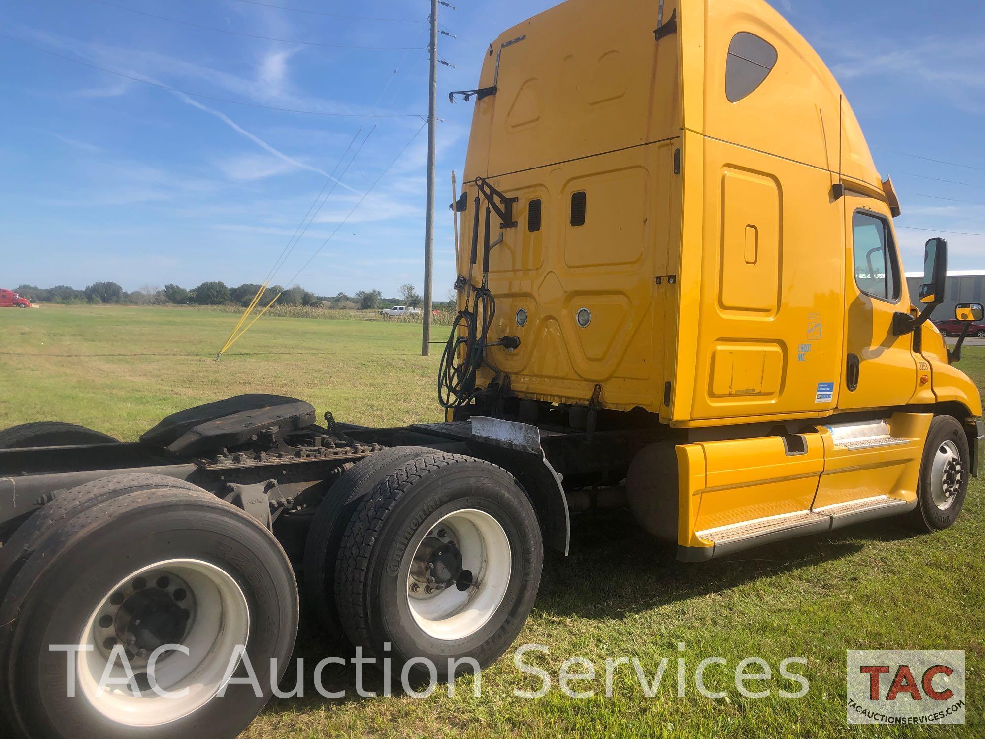 2013 Freightliner Cascadia