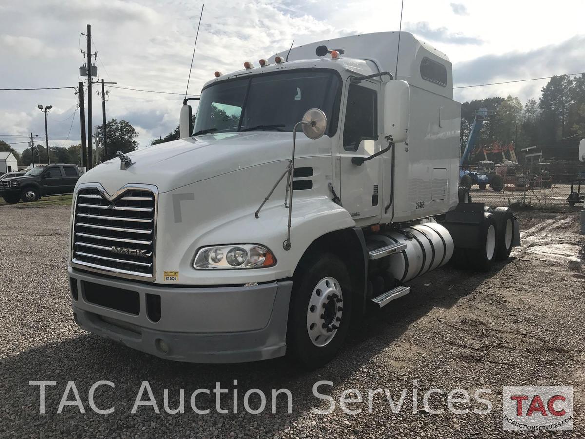 2009 Mack CXU613