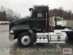 2009 Mack CXU613