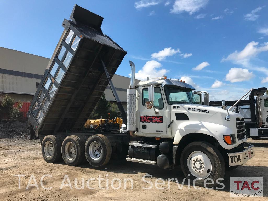 2007 Mack Granite