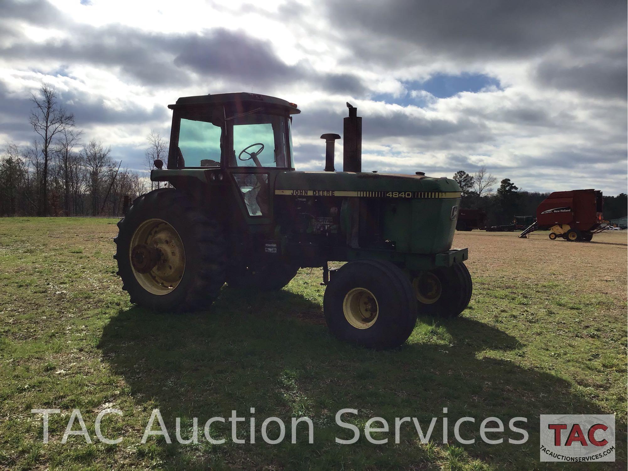 John Deere 4840