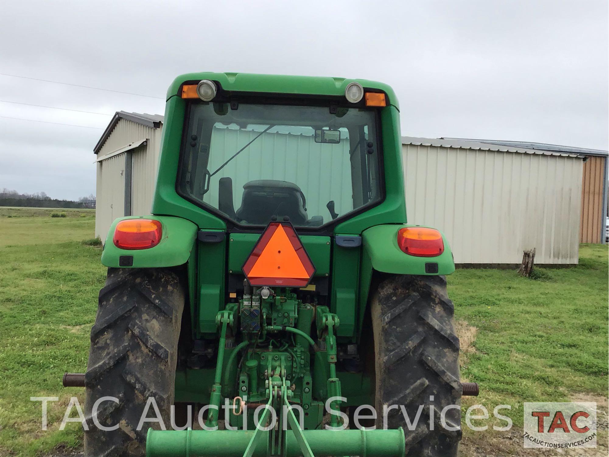 John Deere 6430