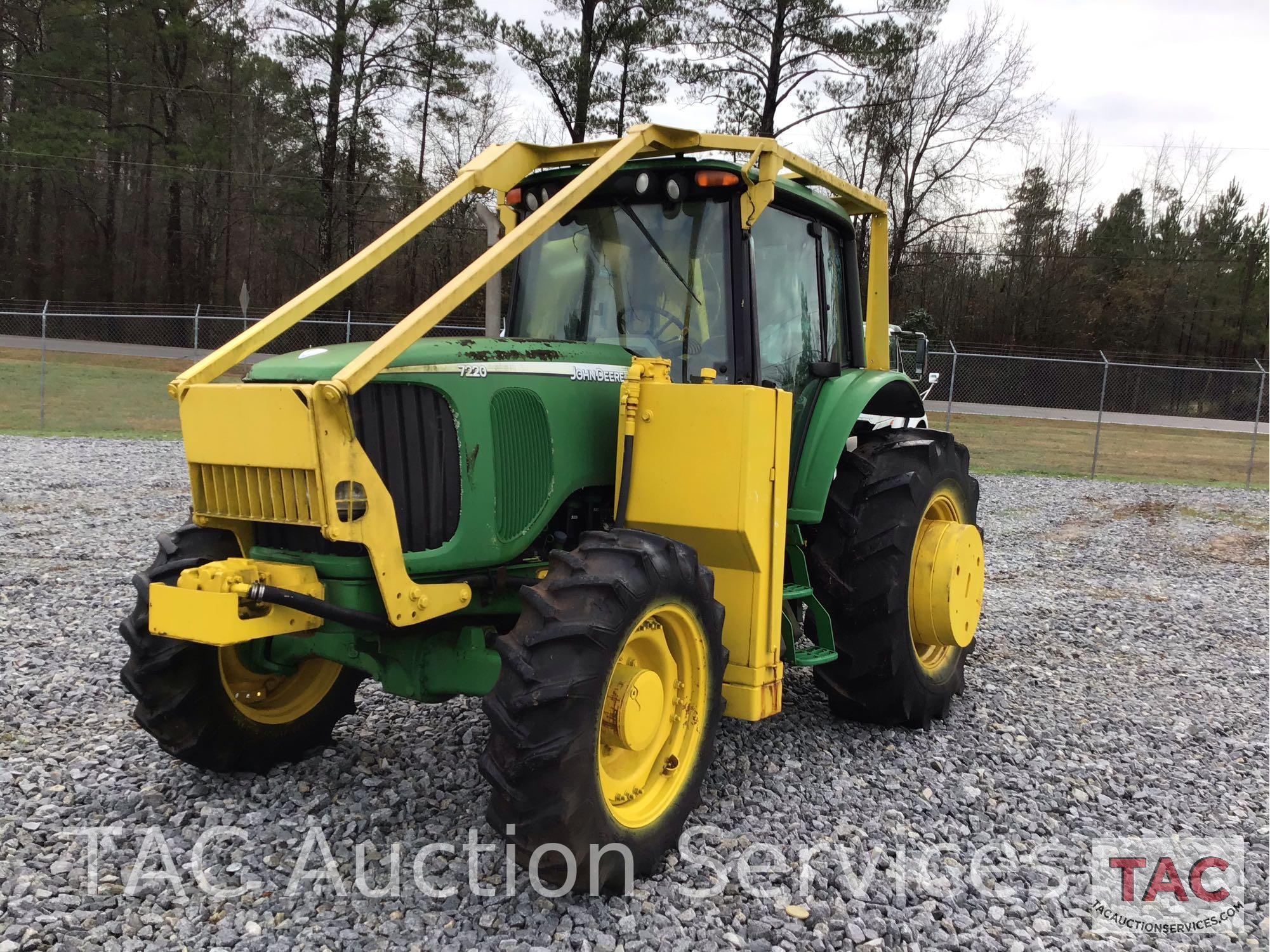 John Deere 7220