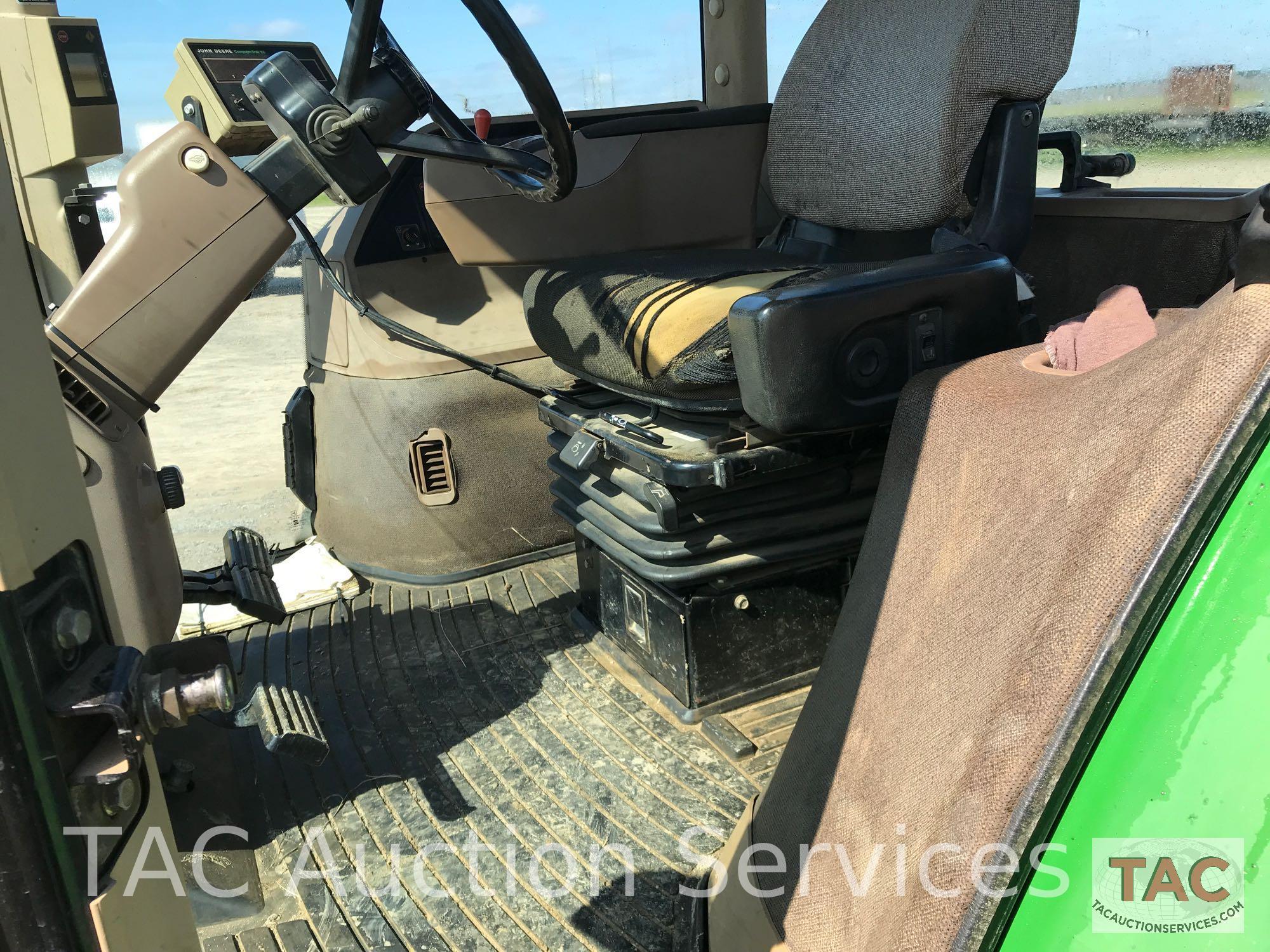 1997 John Deere 8200