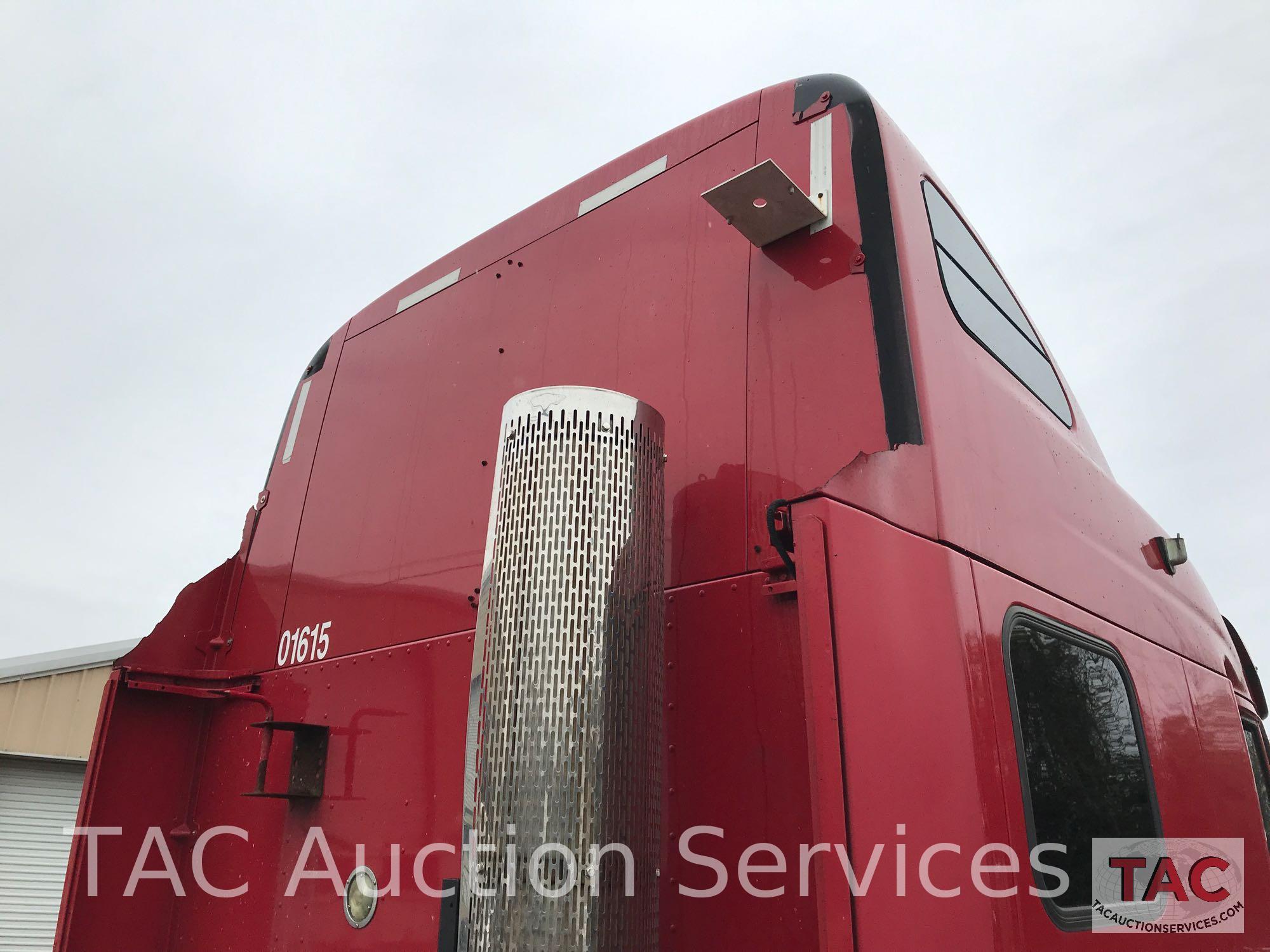 2010 Peterbilt 387