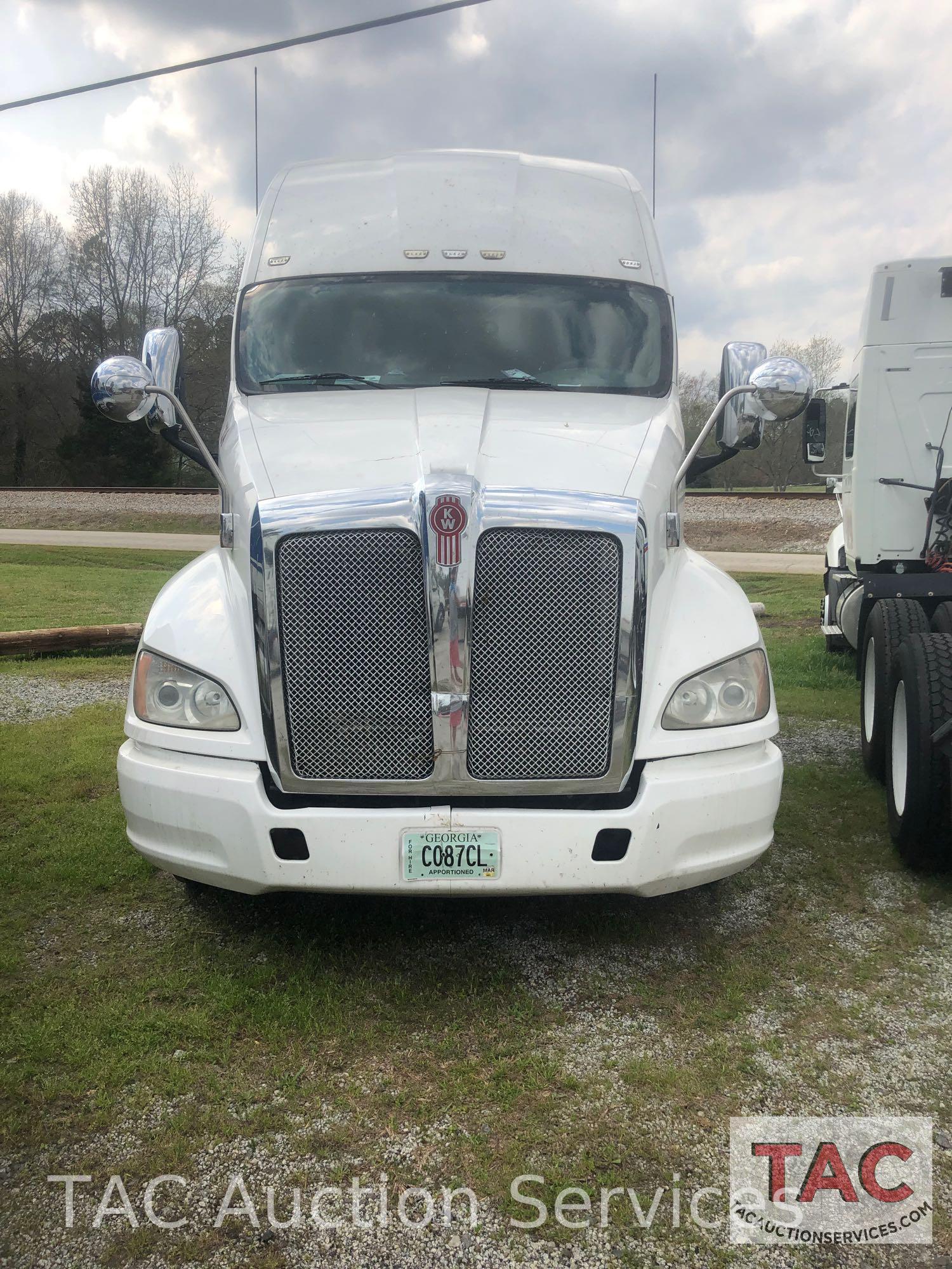 2013 Kenworth T700