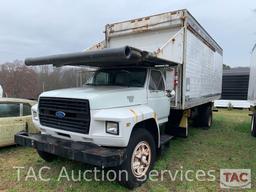 1990 Ford F700 Airport Catering Truck