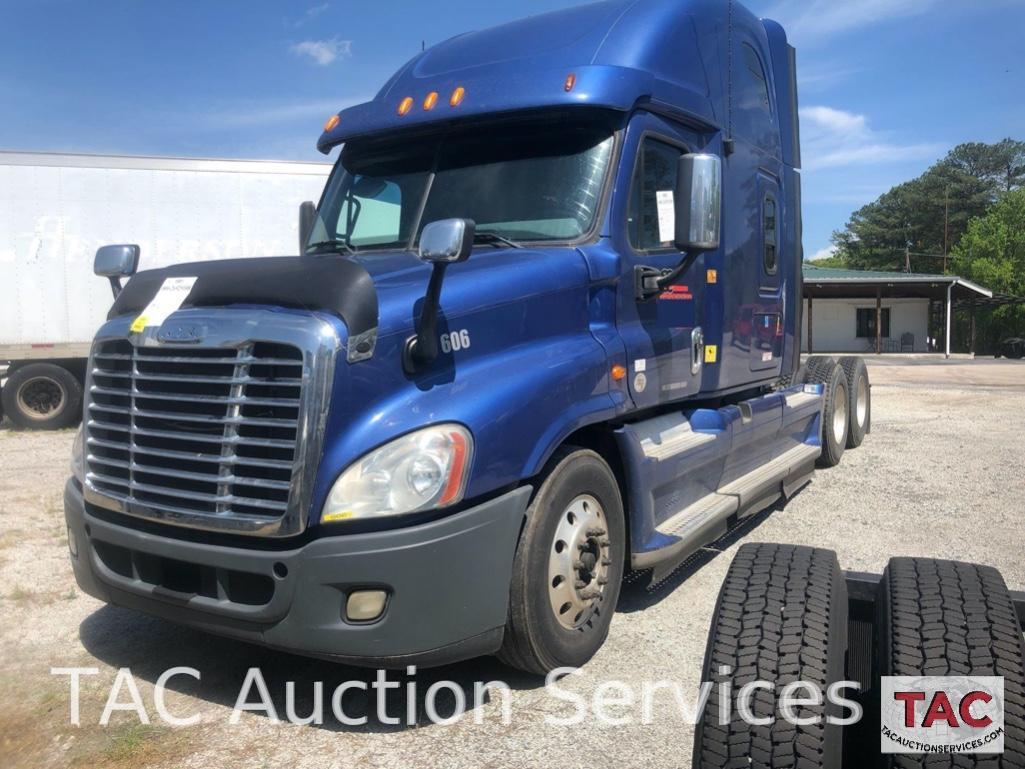 2013 Freightliner Cascadia