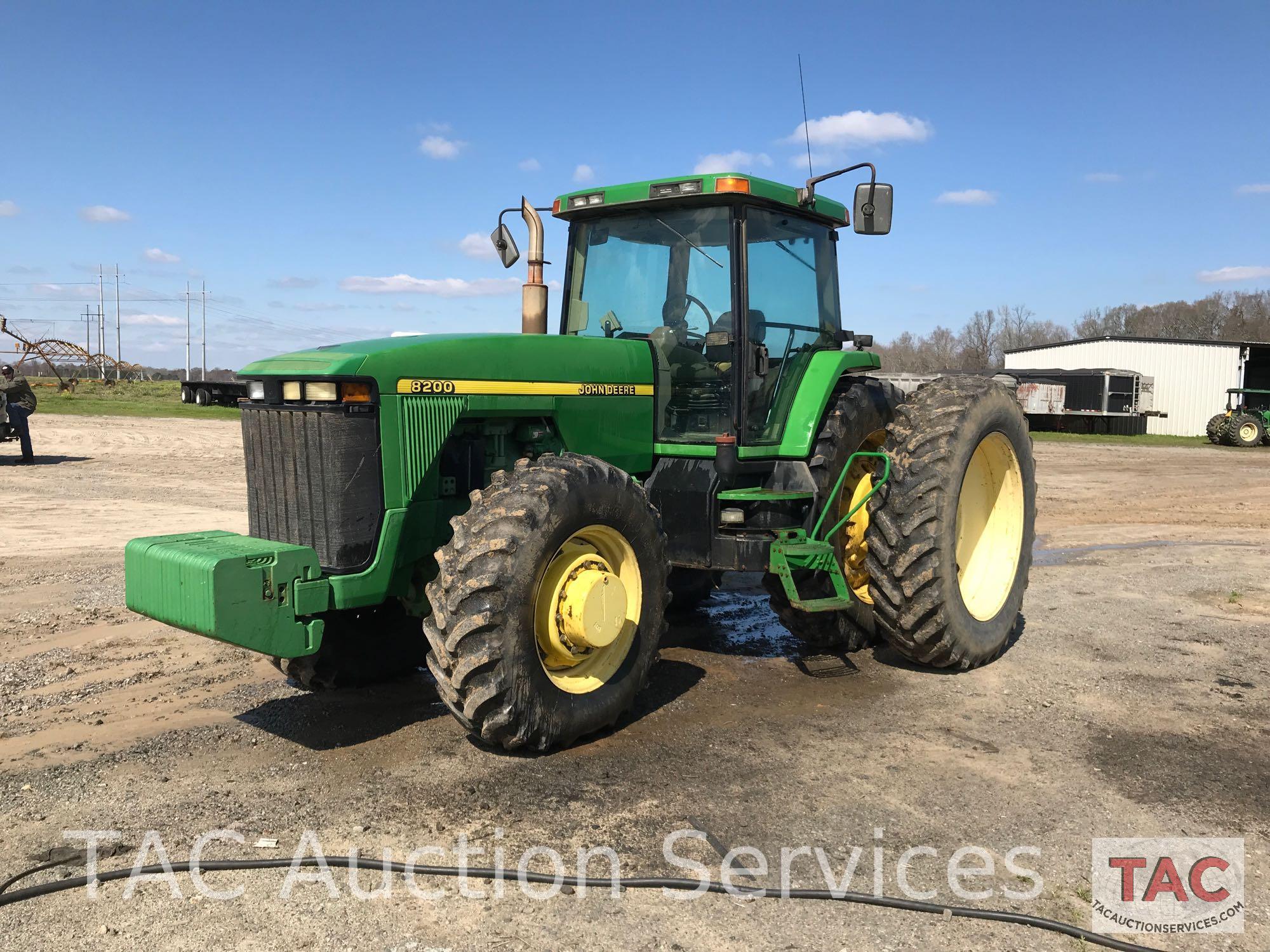 1997 John Deere 8200