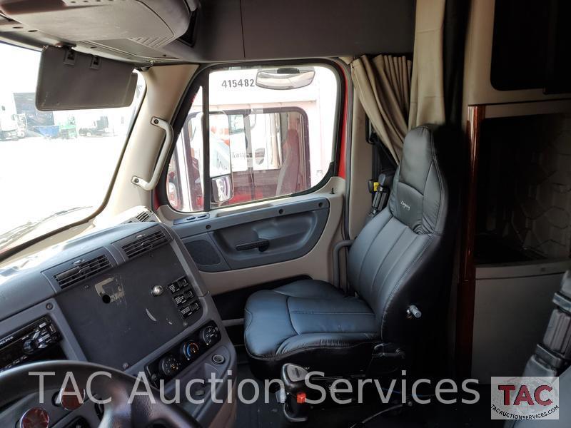 2013 Freightliner Cascadia