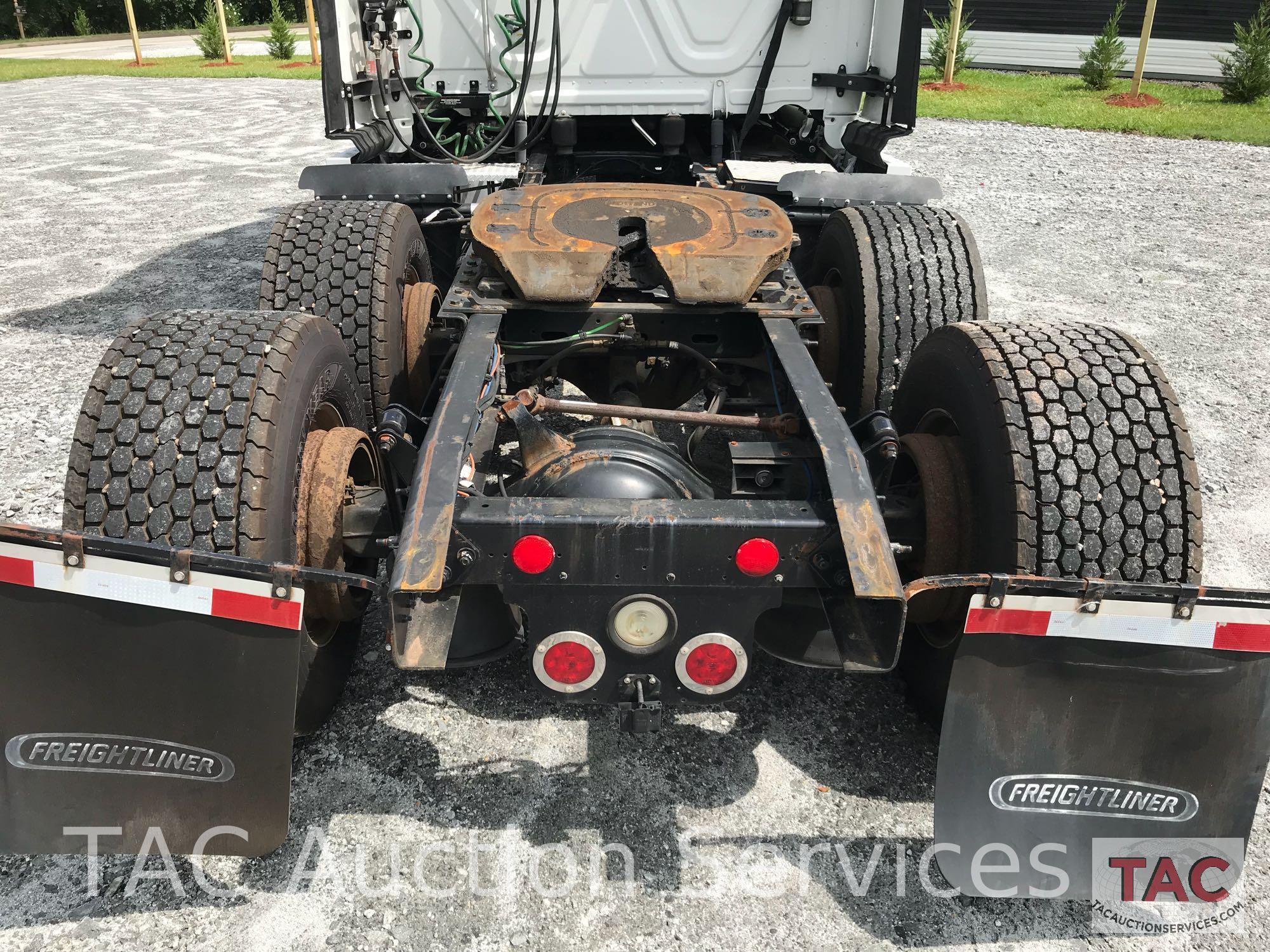 2014 Frieghtliner Cascadia Evolution