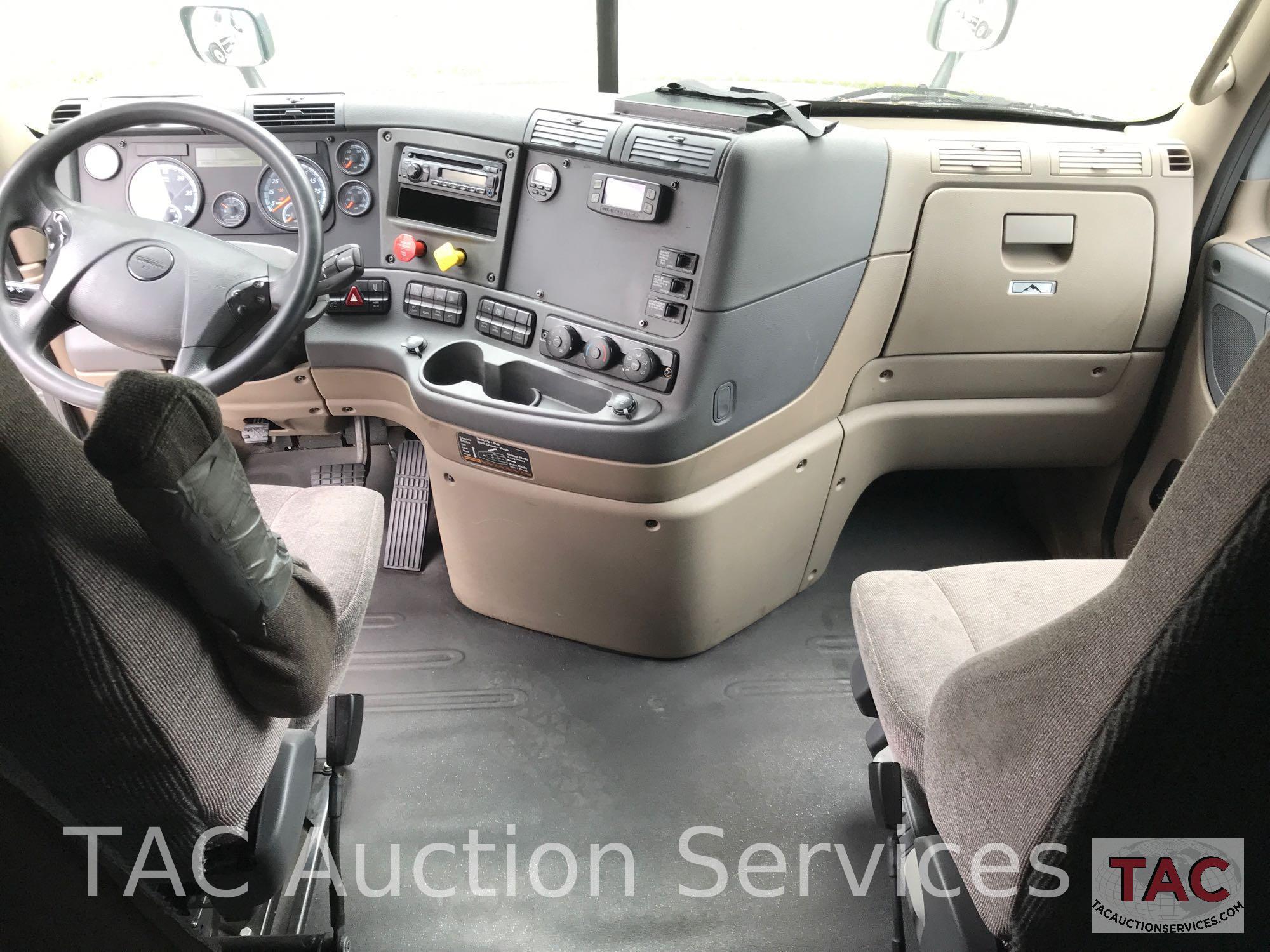 2015 Freightliner Cascadia