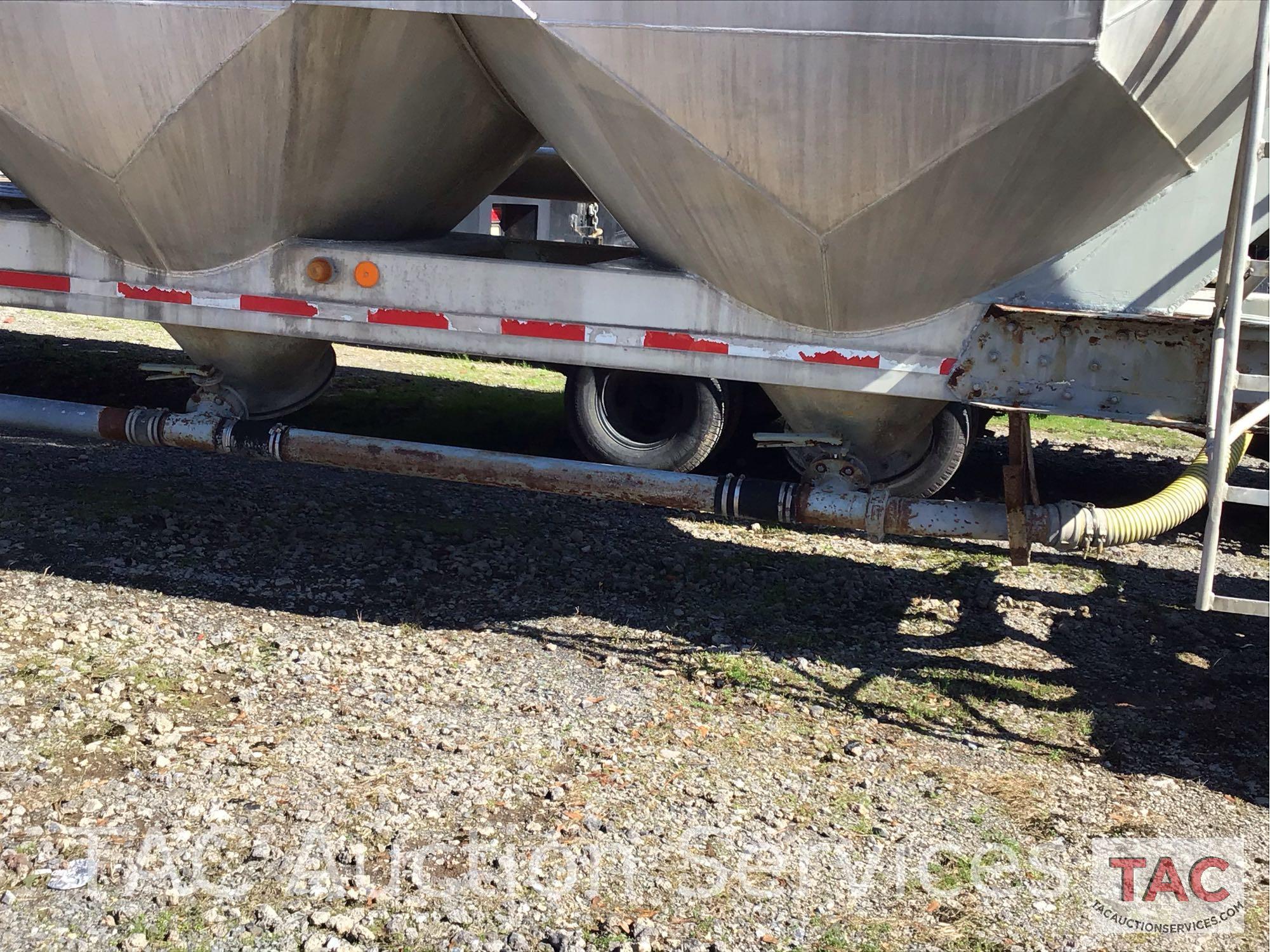 1990 Fruehauf Tanker Trailer