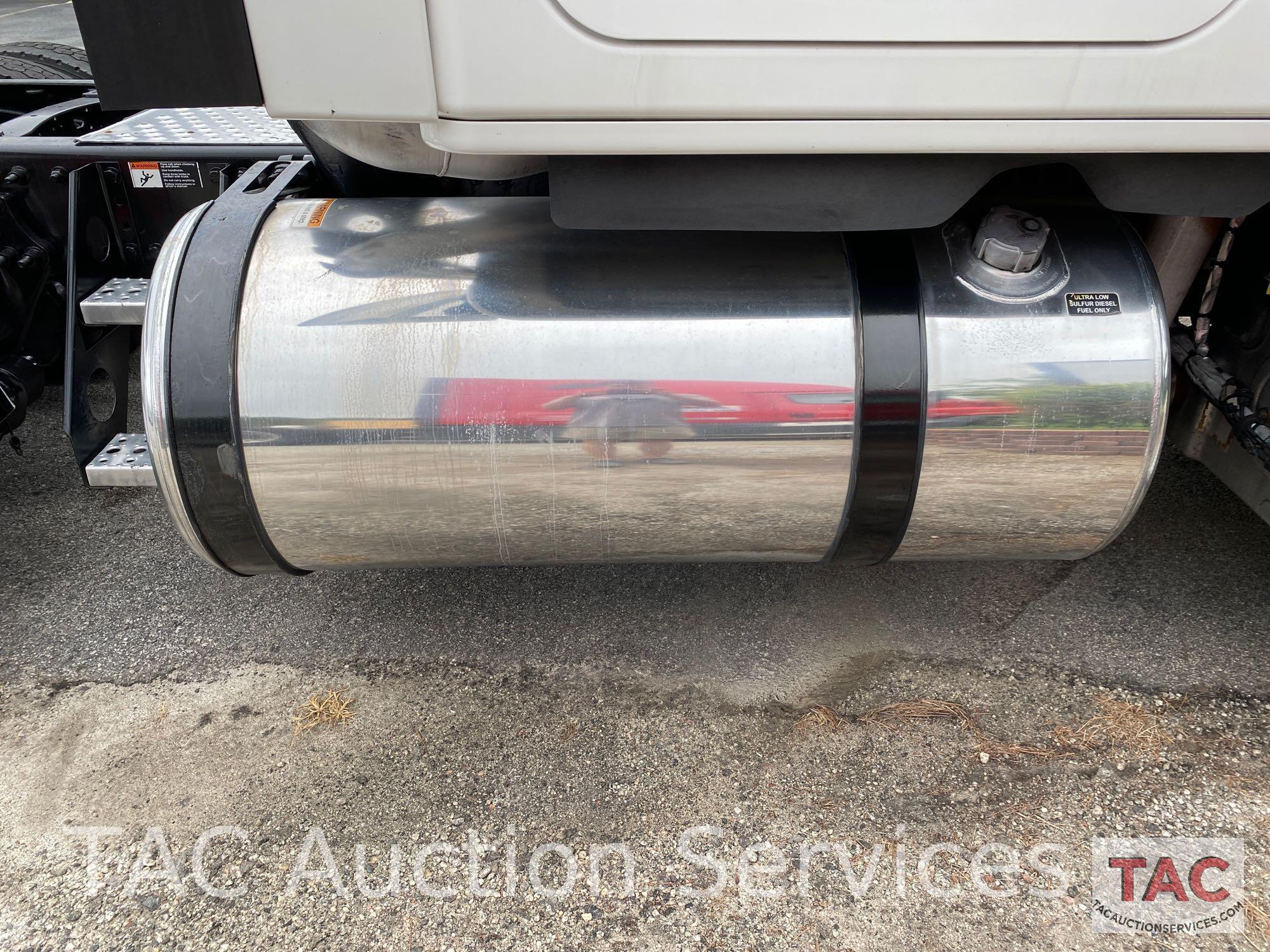 2014 Freightliner Cascadia