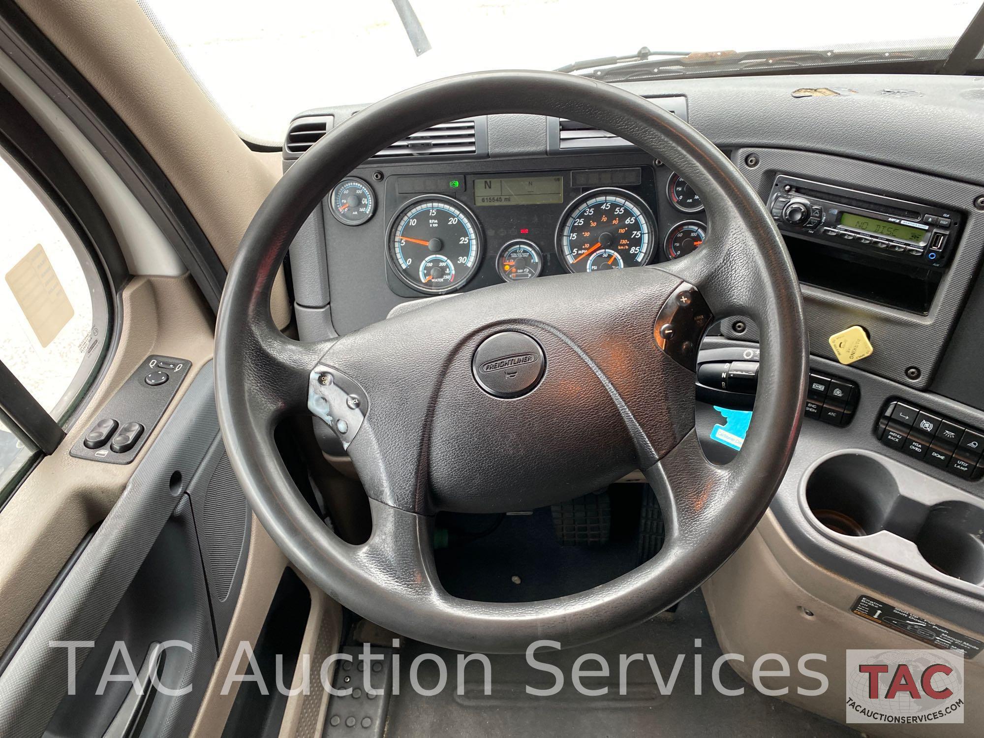 2014 Freightliner Cascadia