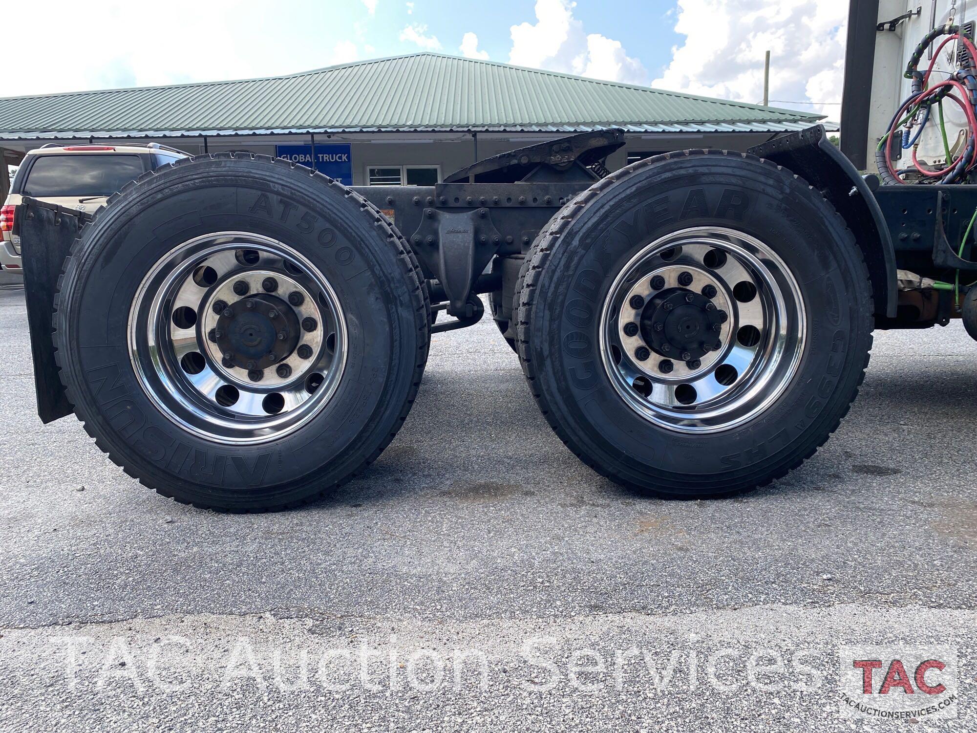 2014 Freightliner Cascadia