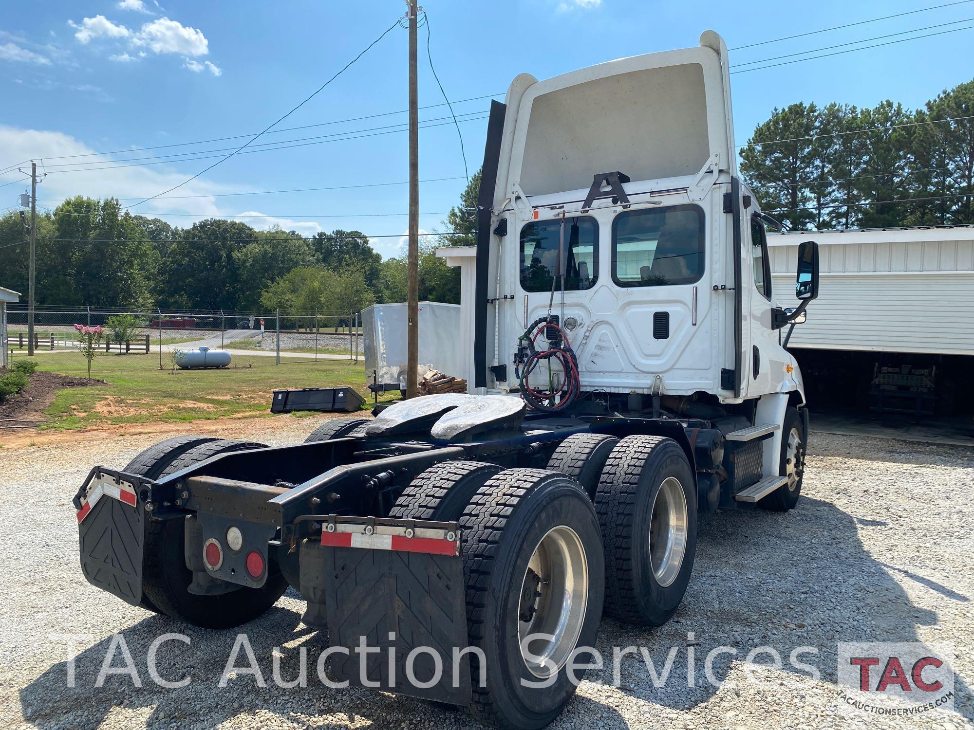 2014 Freightliner Cascadia