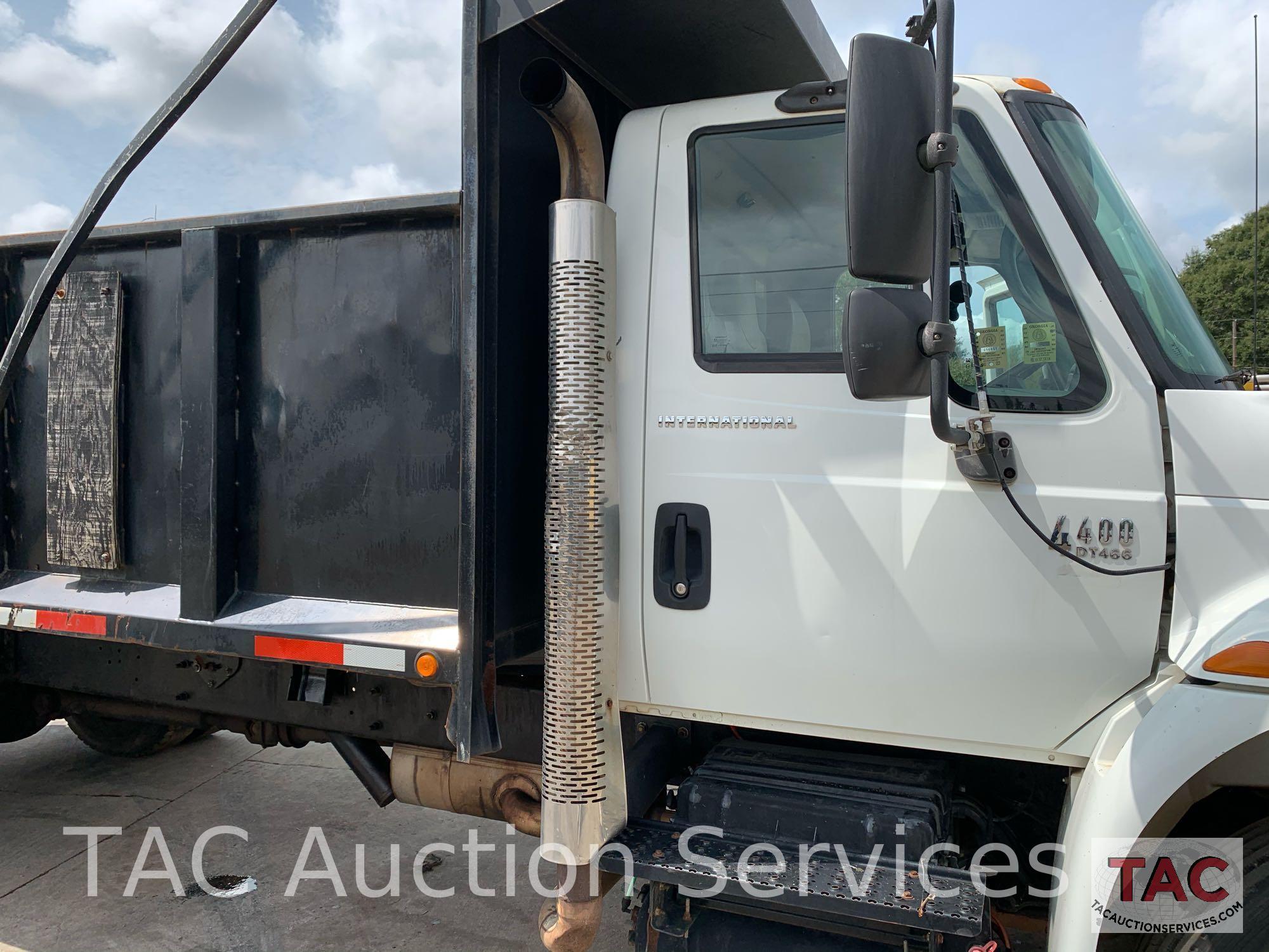 2006 International 4400 Dump Truck