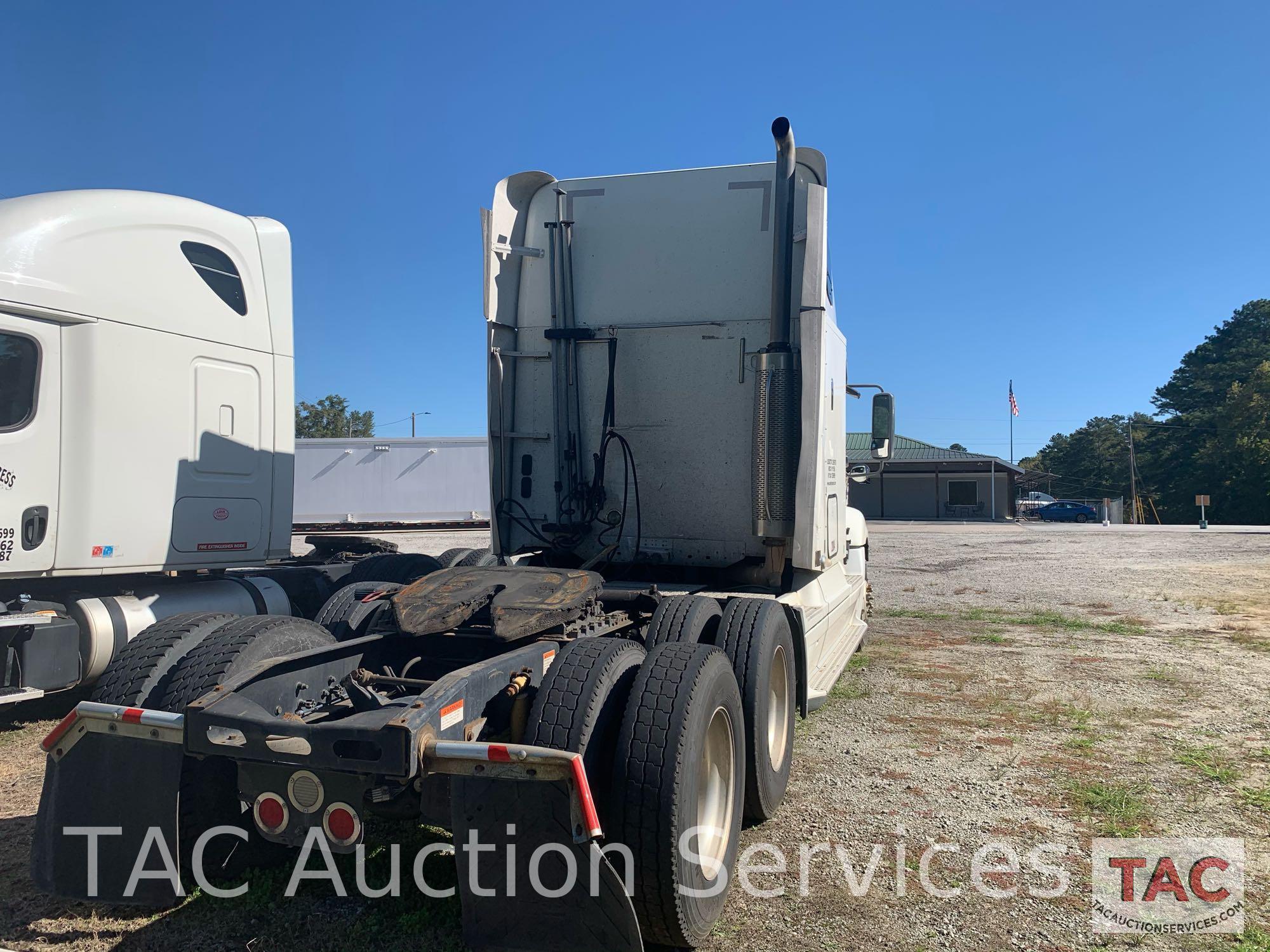 2007 Freightliner Columbia