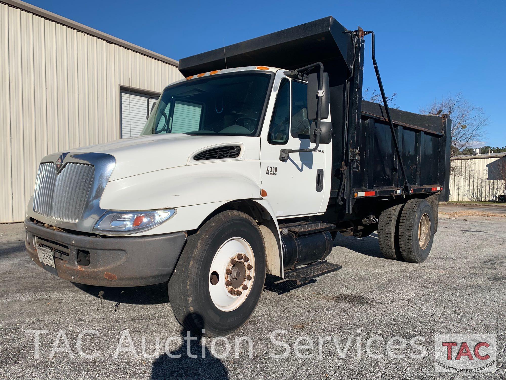 2002 International 4300