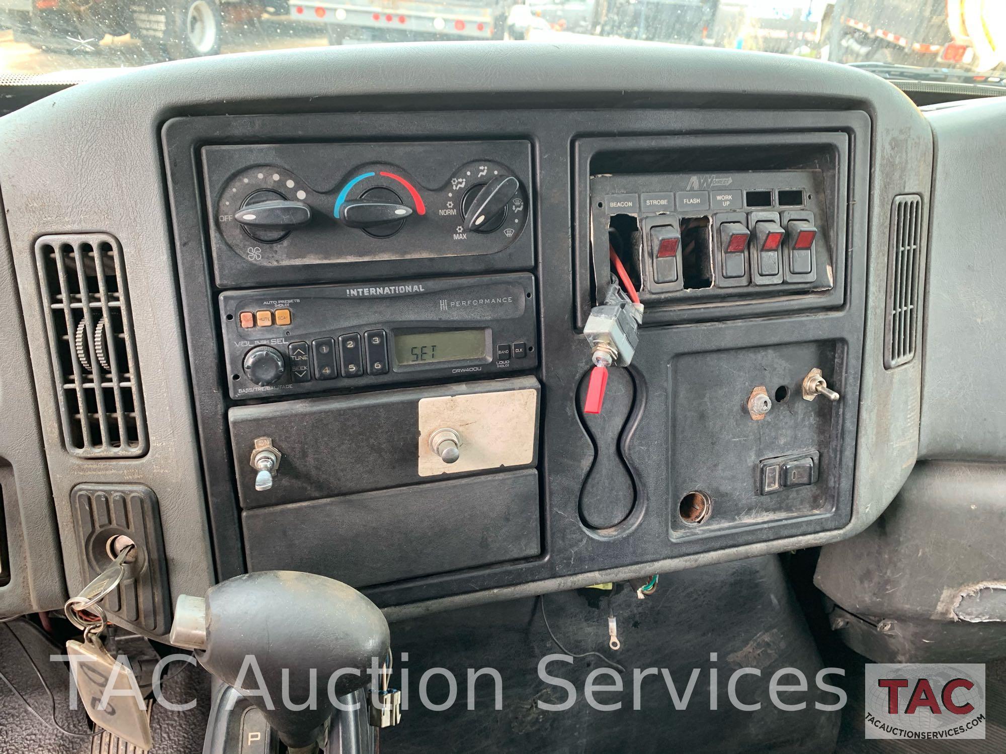 2002 International 4300