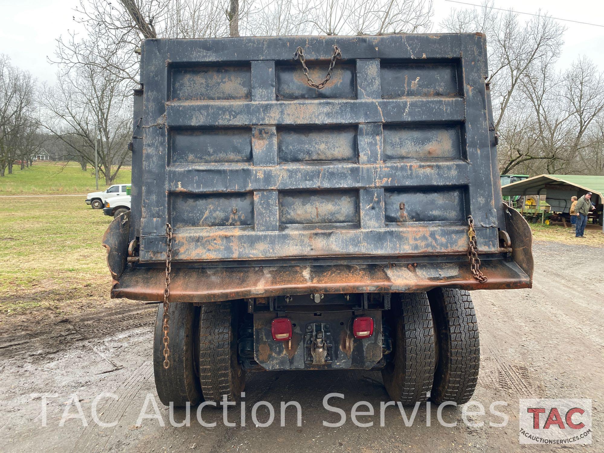 1982 Mack R688ST Dump Truck