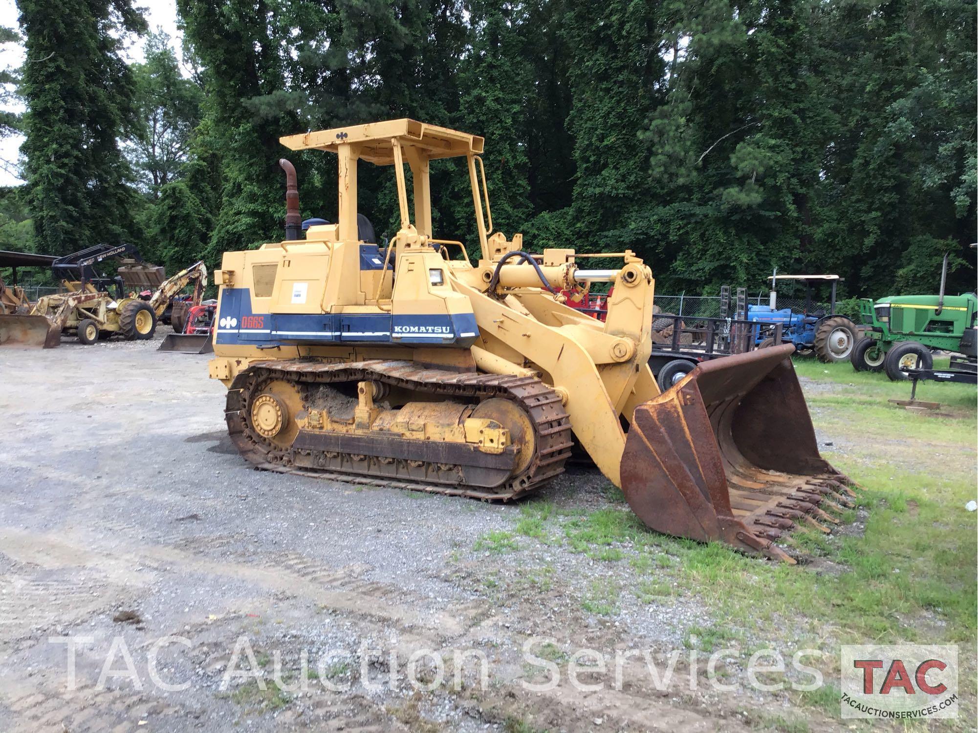 Komatsu D66S-1 Loader