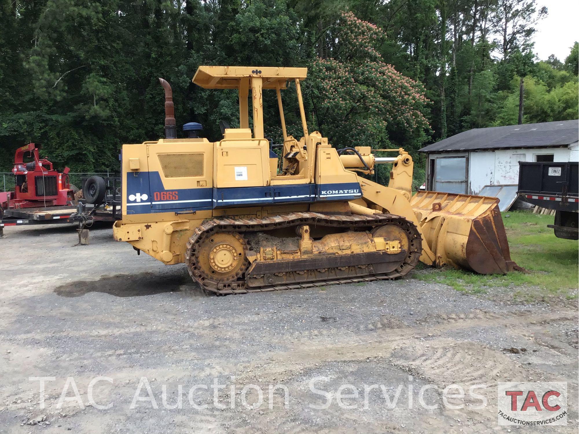 Komatsu D66S-1 Loader