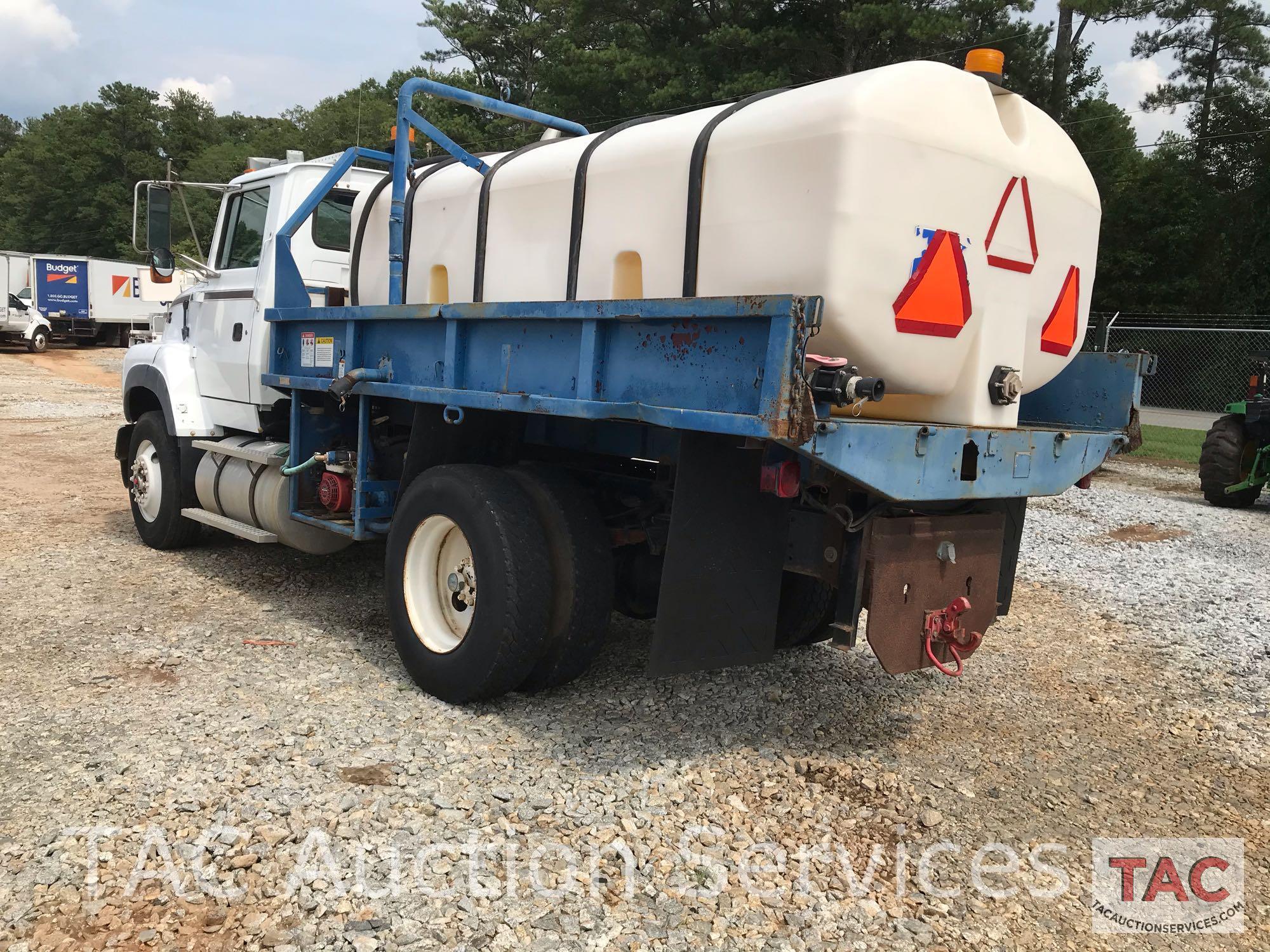 1994 Ford AeroMax L900 Water Truck