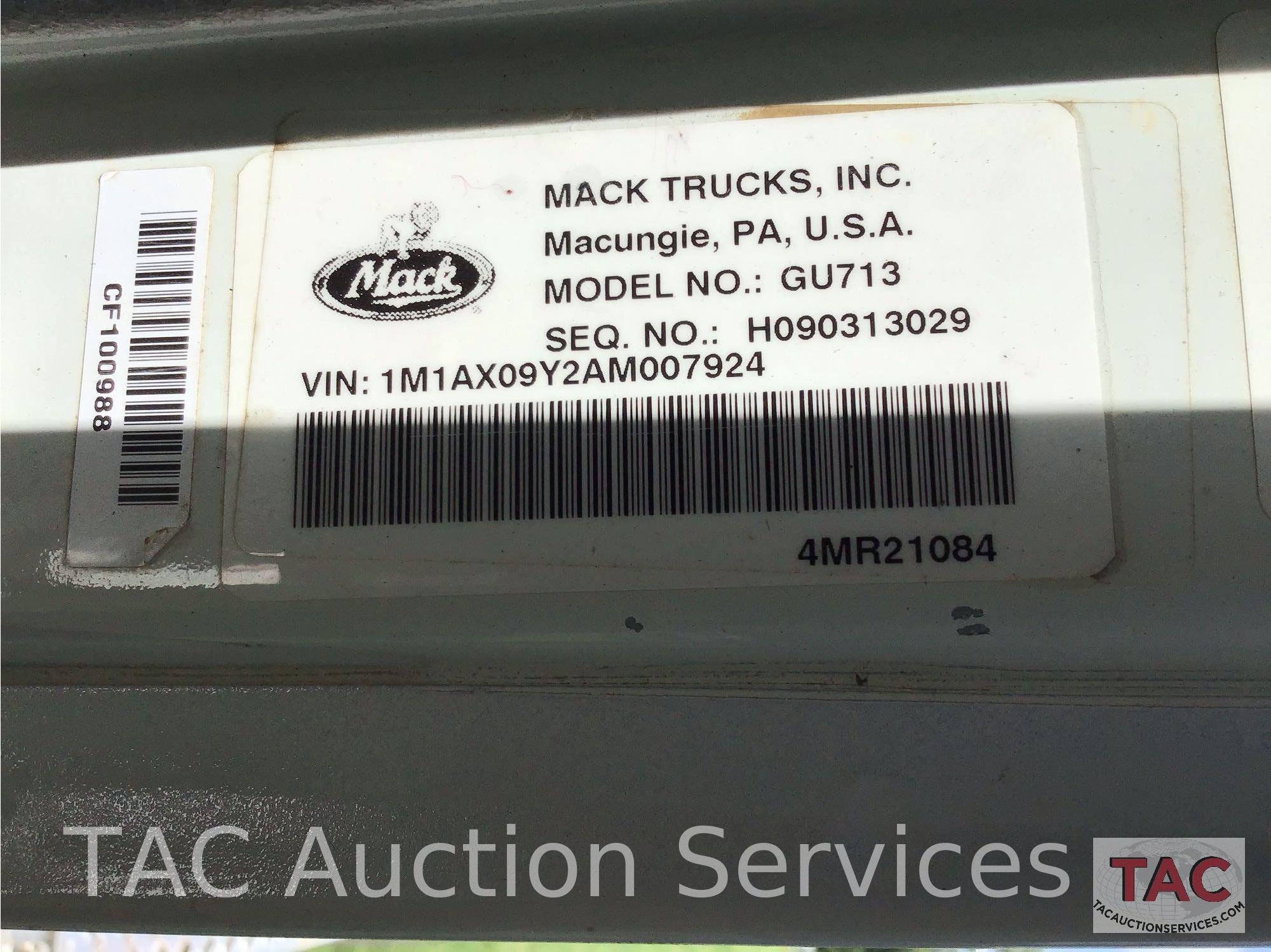 2010 Mack GU700 Dump Truck