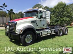 2010 Mack GU700 Dump Truck