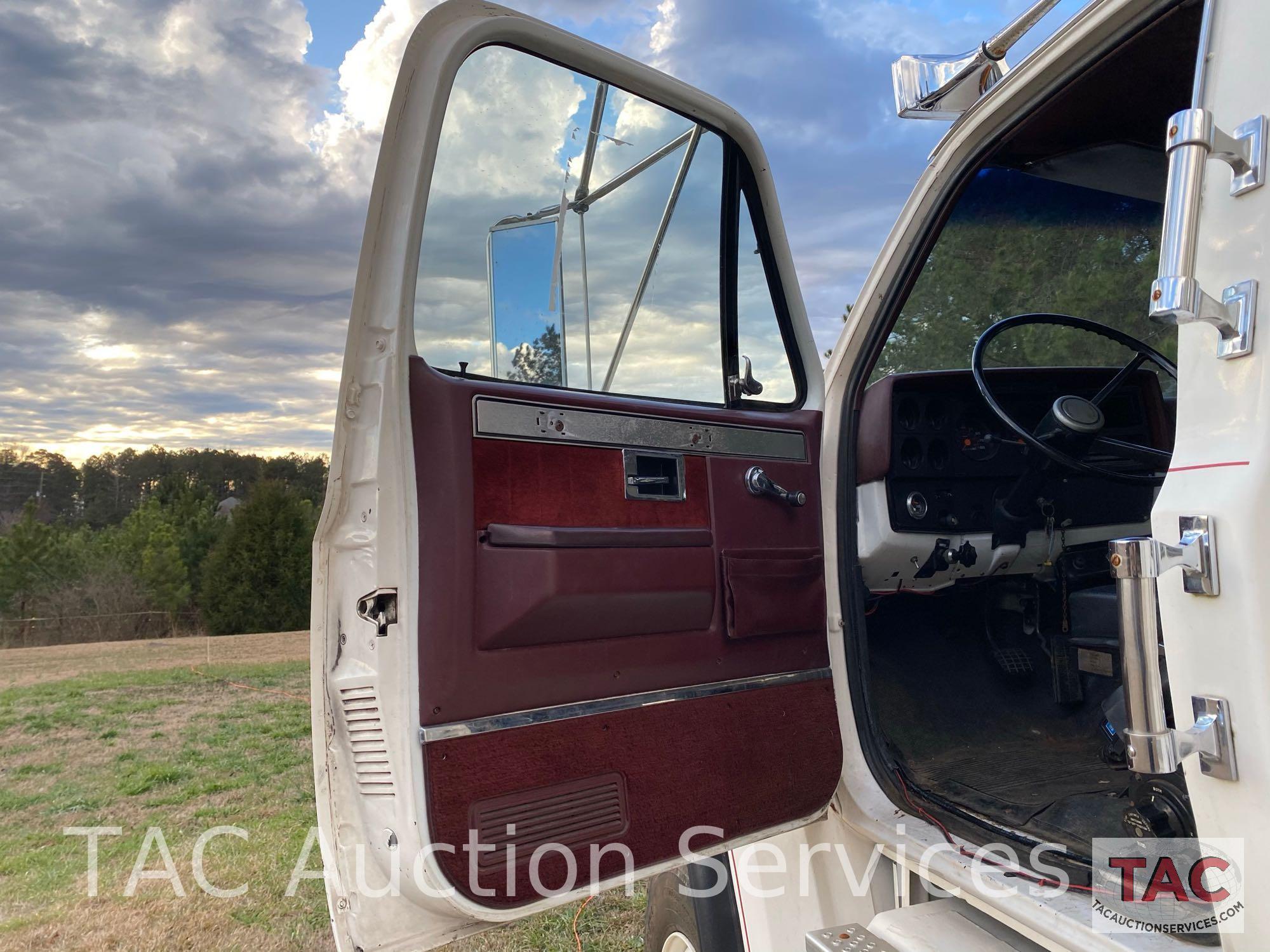 1985 Chevrolet 70 Series Fire Truck