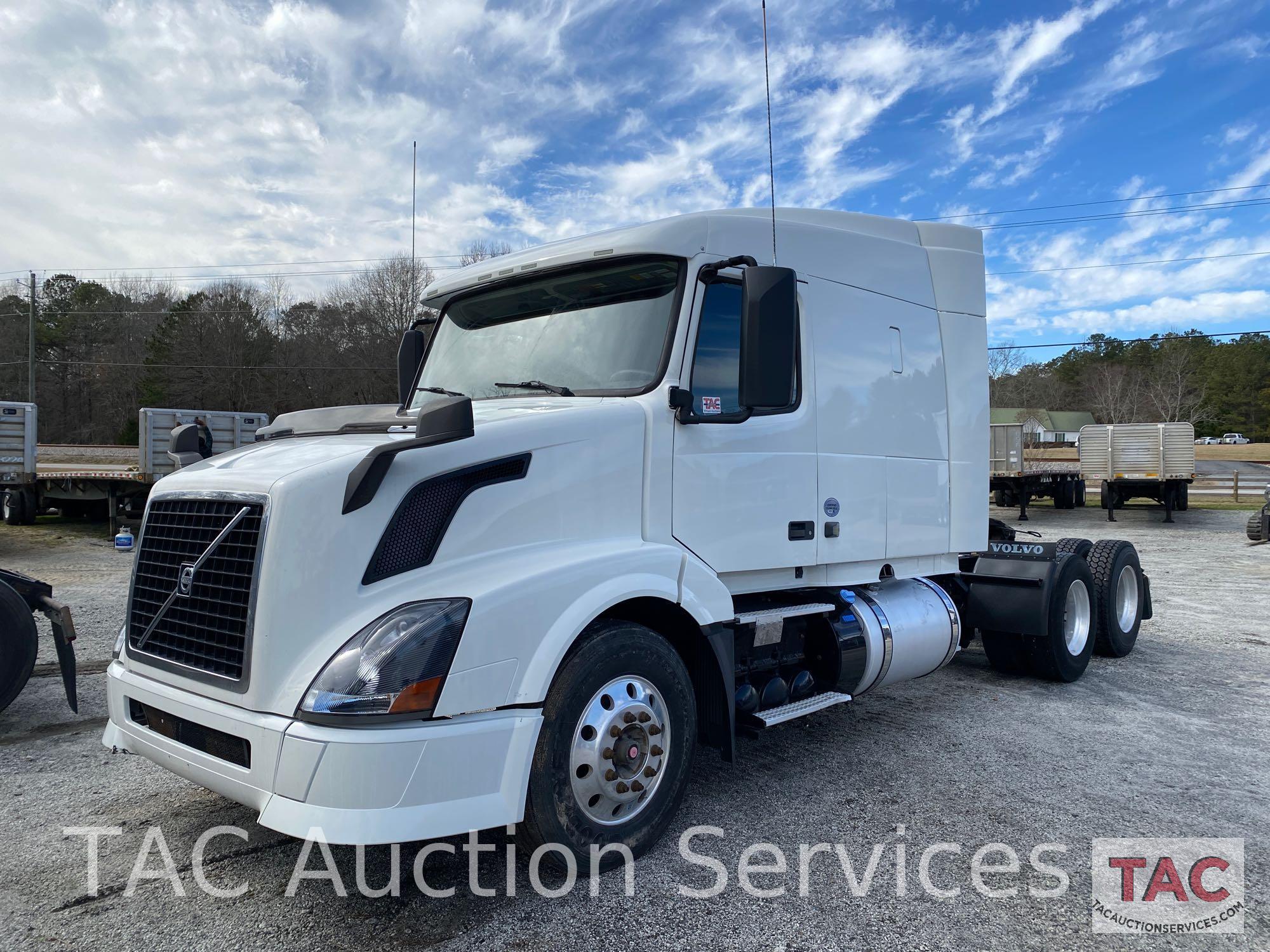 2015 Volvo VNL