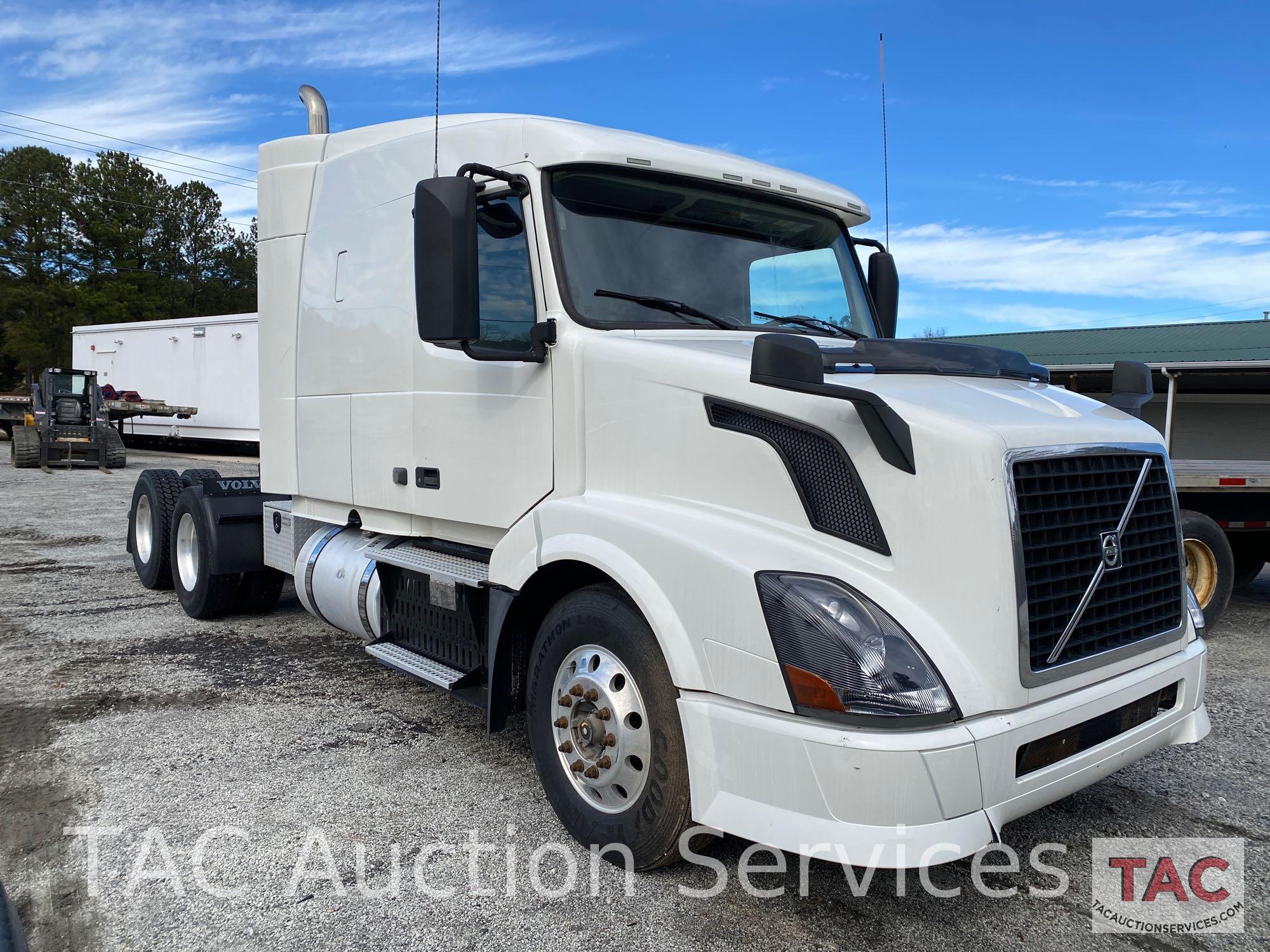 2015 Volvo VNL