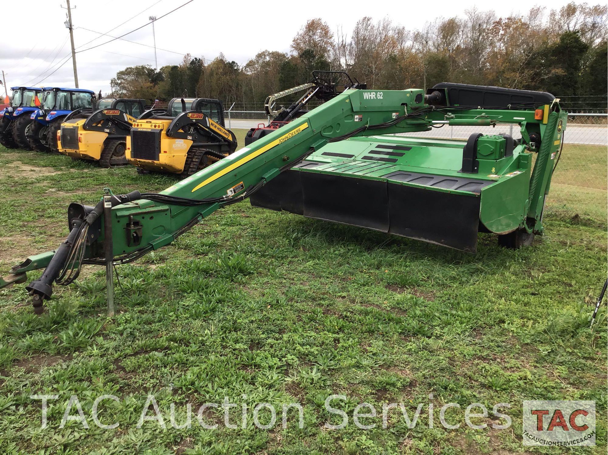 2010 John Deere MoCo 835 Hay cutter