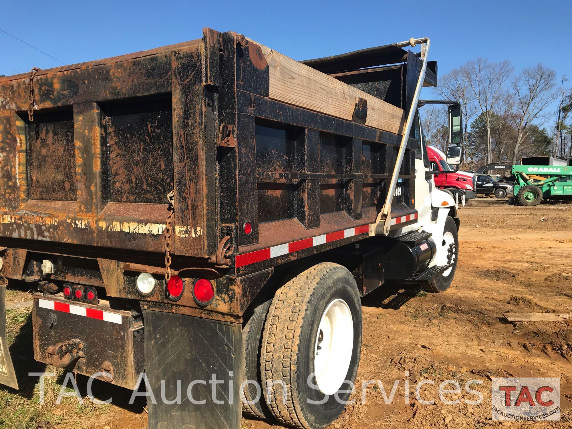 2006 International Durastar DT466 Dump Truck